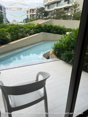 We-Veranda-D1-Pool Access